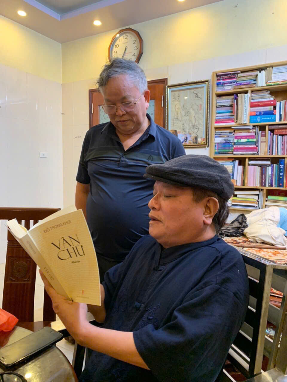 Đỗ Trọng Khơi đọc sách Vân Chữ