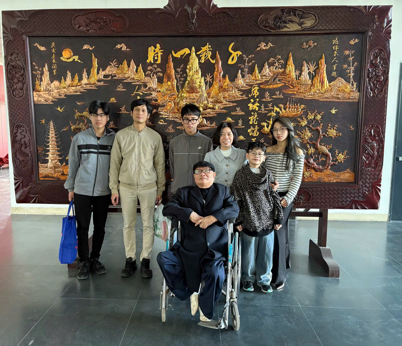 Đỗ Trọng Khơi cùng gia đình